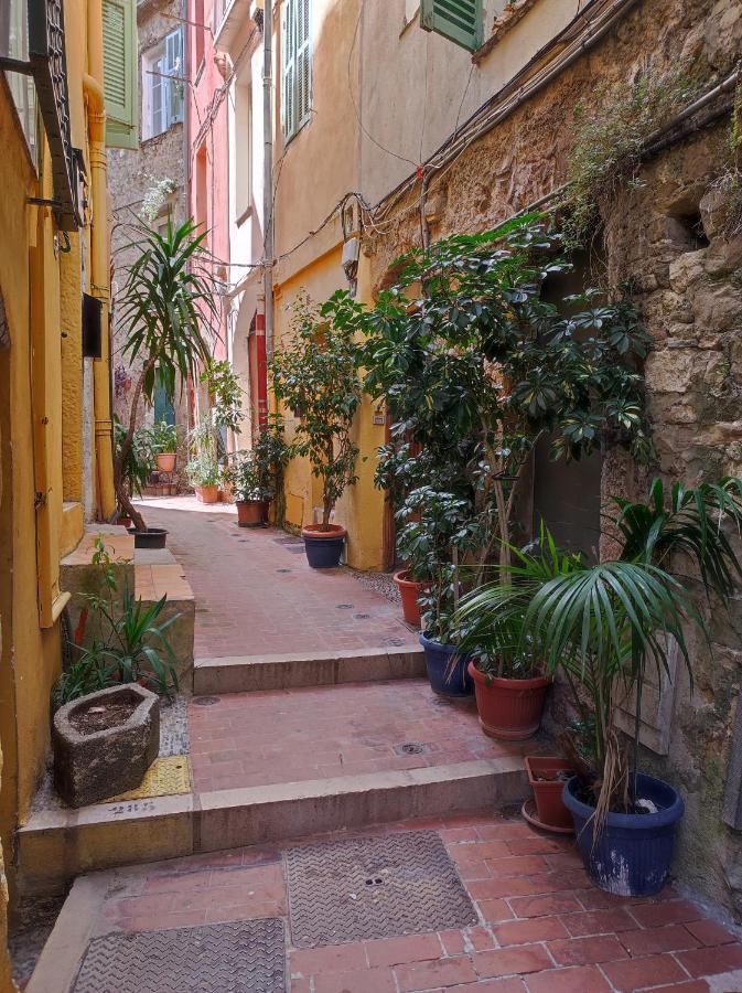 Bilocale Nella Vecchia Citta' Di Mentone Apartment Exterior foto
